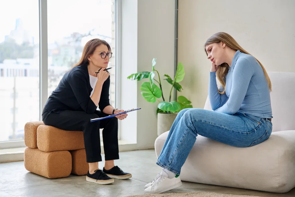 The Quiet Moment People Reach Before They Finally Ask for Help